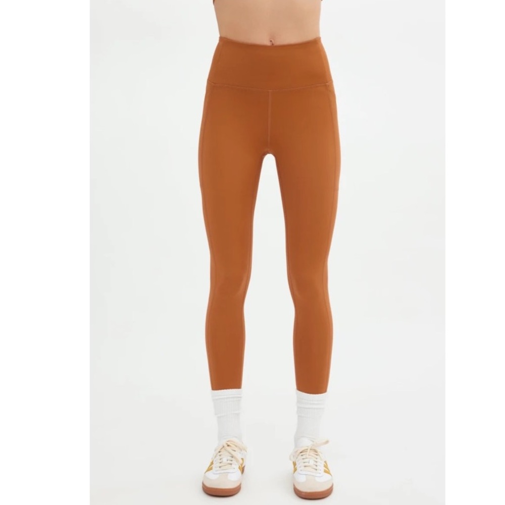 Girlfriend Collective Compressive Pocket Leggings in Caramel Brown Size Large